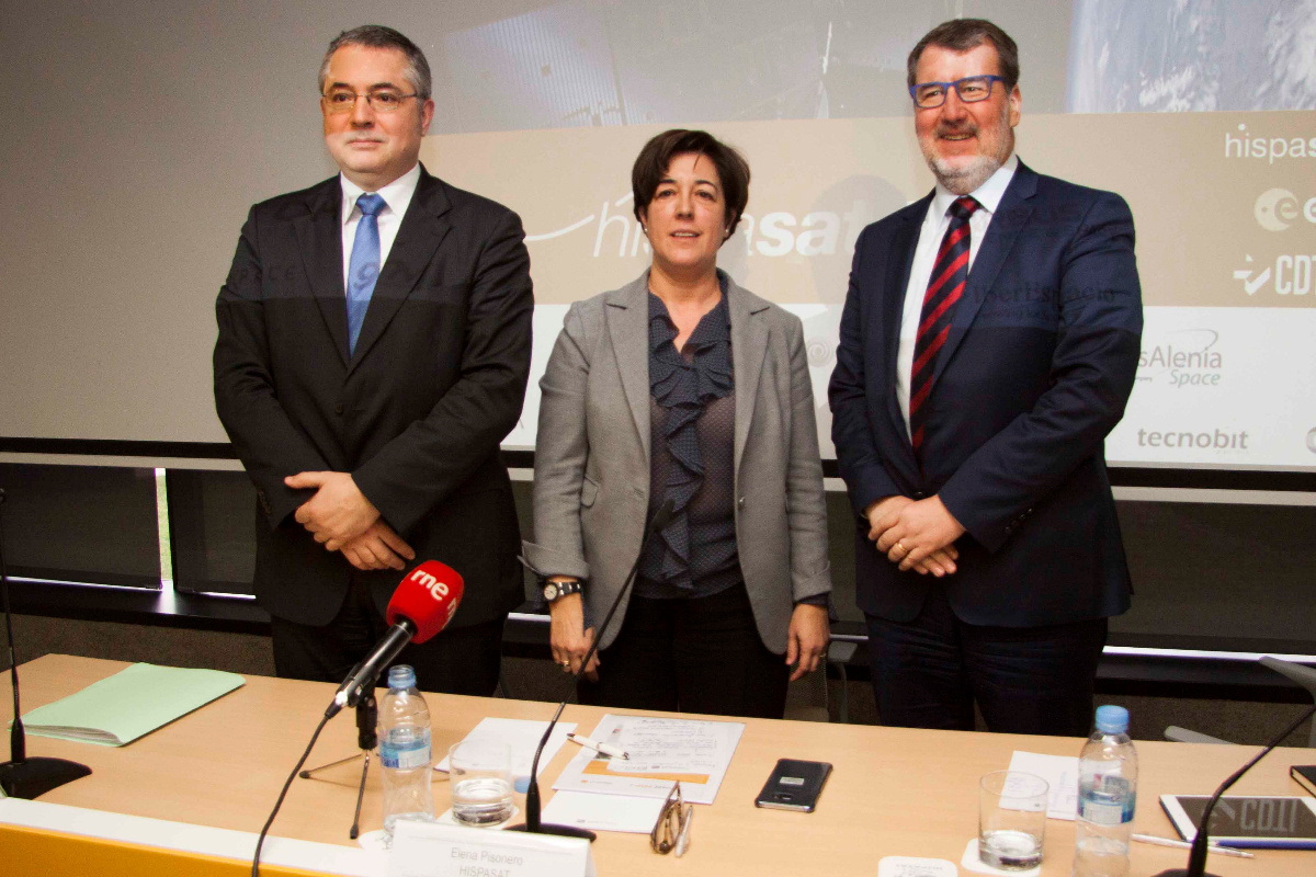  251-rueda-de-prensa-h36w-1(1).jpg