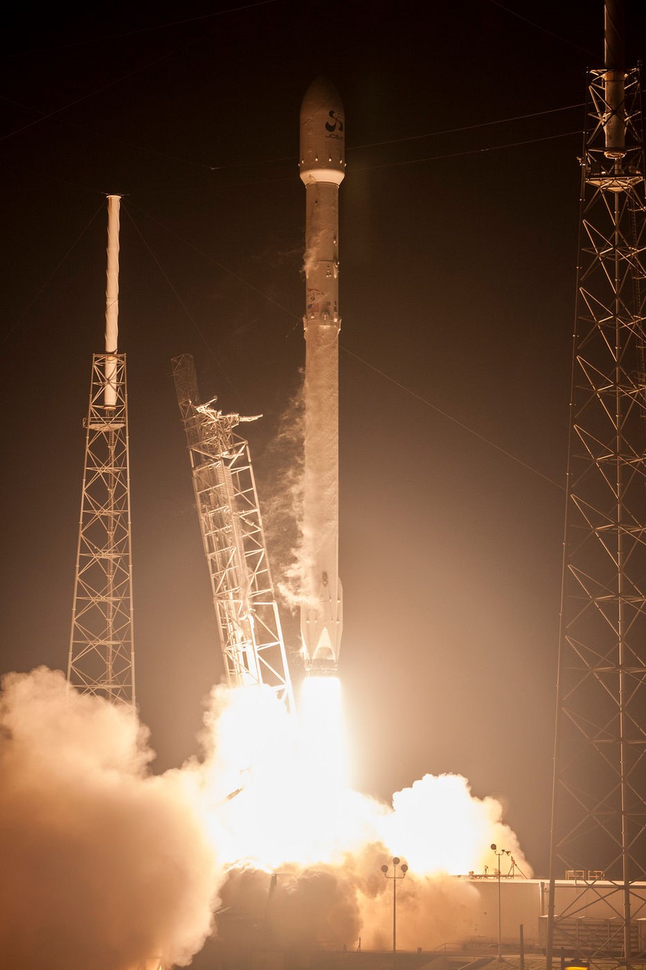  jcsat-14-launch.jpg